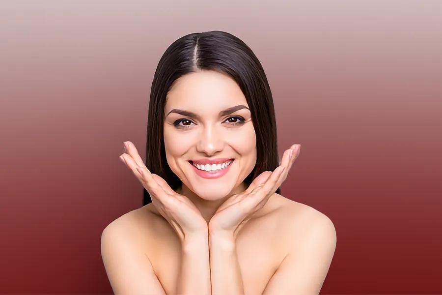 Red-Light-Therapy-for-Skin-Rejuvenation-Clinic A woman with beautiful skin. Get light therapy for skin rejuvenation from ProCare Wellness Institute in Savannah.
